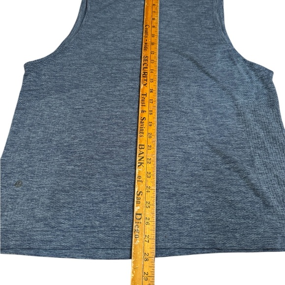 Lululemon Men's Tank Top - Size L - Picture 4 of 7